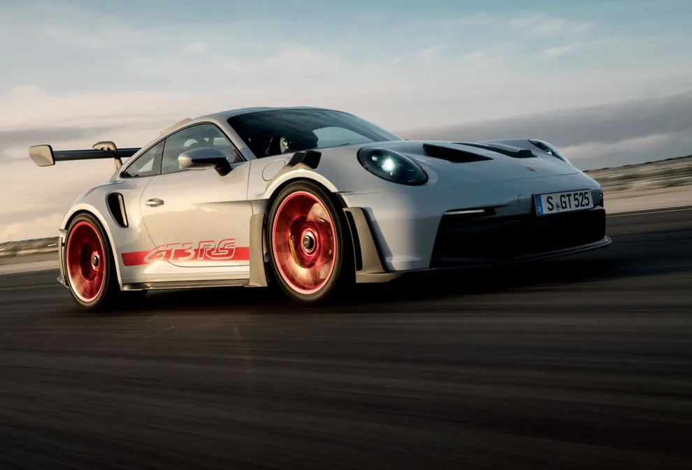 Pirelli พัฒนายางพิเศษ 2 รุ่น สำหรับ Porsche 911 GT3