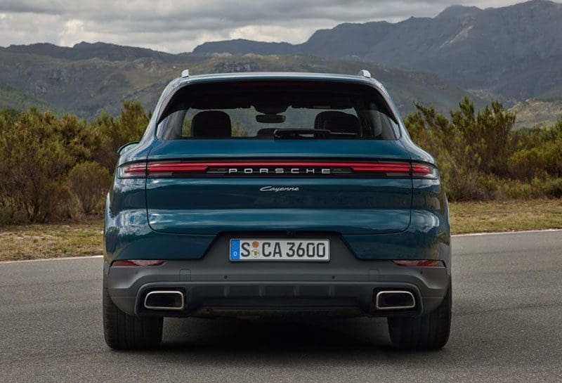 Porsche Cayenne 2023 | ยางรถยนต์ ราคาอัปเดต 2026 ครบทุกยี่ห้อ รวมยาง Ev | Autotirechecking Porsche Cayenne 2023 ใหม่ หรู สปอร์ต และสบายขึ้น ราคาเริ่ม 6.95 ล้านบาท