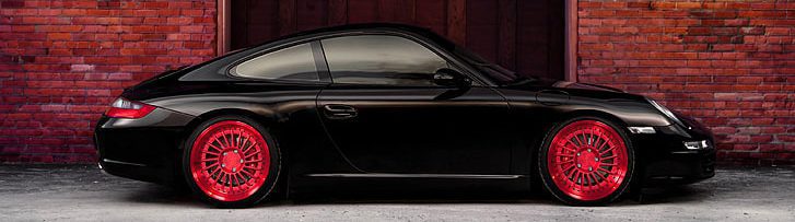 แต่งรถยนต์สีดำให้โดดเด่นด้วยล้อ 5 โทนสี ที่แตกต่าง