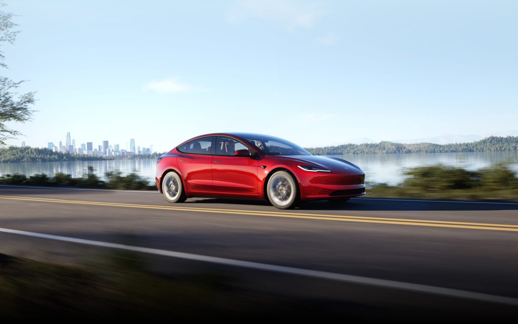 Tesla Model 3 RWD Long Range รีวิว สเปก ระยะทาง และจุดเด่น