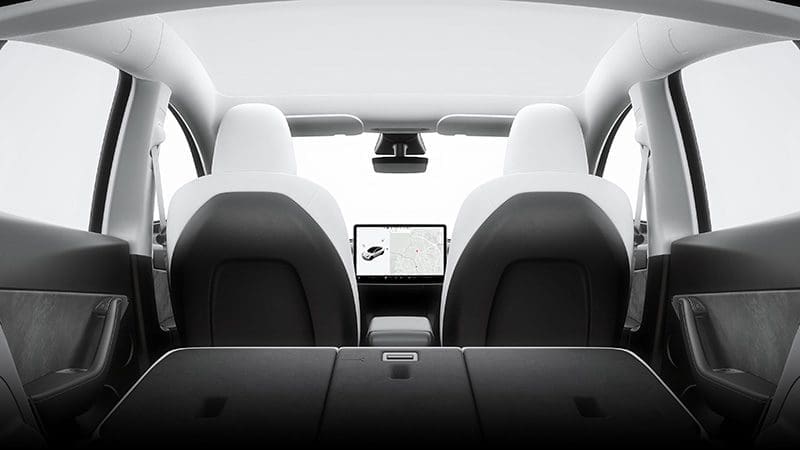 Tesla Model Y 2023 กับความอเนกประสงค์ที่มากกว่า Model 3