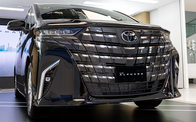Toyota Alphard 2024 Toyota Alphard 2024 และ Vellfire เปิดตัวในไทย ราคาเริ่ม 4,129,000 บาท