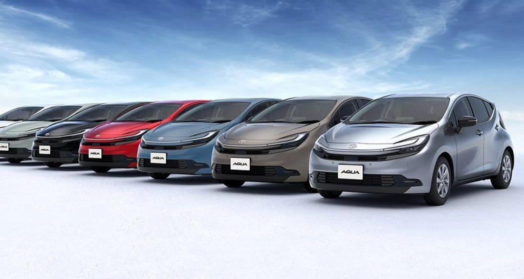 Toyota Aqua 2025 ราคา สเปก รีวิว ข้อดีข้อเสีย และคู่แข่ง | ยางรถยนต์ ราคาอัปเดต 2026 ครบทุกยี่ห้อ รวมยาง Ev | Autotirechecking Toyota Aqua 2025 ราคา สเปก รีวิว ข้อดีข้อเสีย และคู่แข่ง