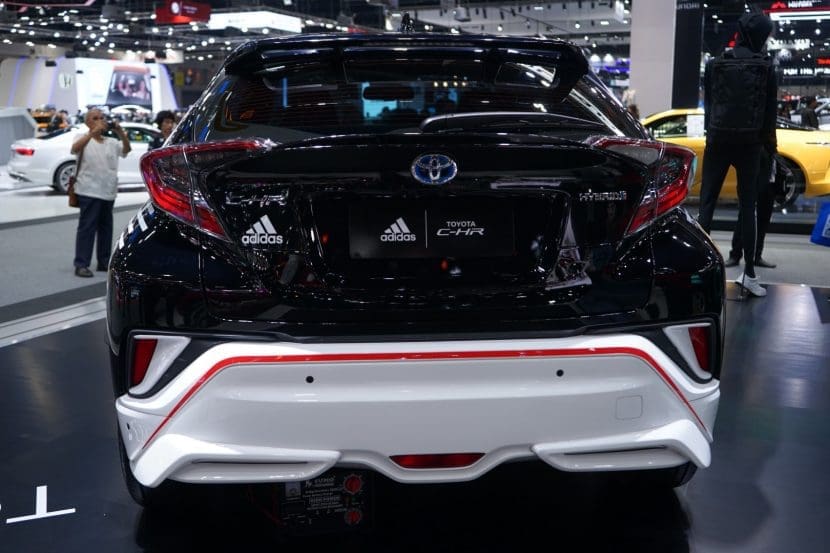 พาชม Toyota Ch R งาน Motor Expo 2018 | ยางรถยนต์ ราคาอัปเดต 2026 ครบทุกยี่ห้อ รวมยาง Ev | Autotirechecking พาชม Toyota CH R งาน Motor Expo 2018