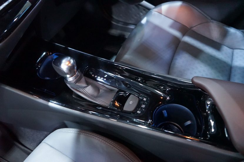 พาชม Toyota CH R งาน Motor Expo 2018 พาชม Toyota CH R งาน Motor Expo 2018