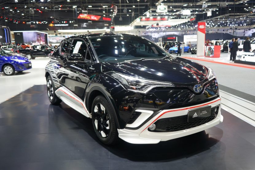 พาชม Toyota CH R งาน Motor Expo 2018 พาชม Toyota CH R งาน Motor Expo 2018