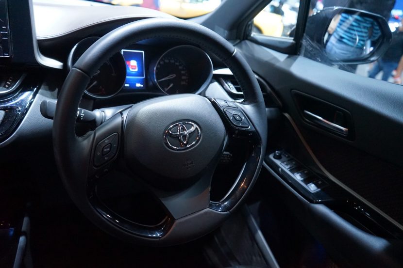 พาชม Toyota CH R งาน Motor Expo 2018 พาชม Toyota CH R งาน Motor Expo 2018