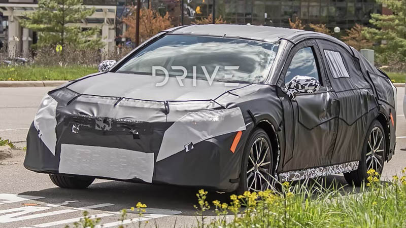 Toyota Camry 2024 Toyota Camry 2024 อาจปรับโฉมอีกรอบด้วยหน้าใหม่สไตล์ Hammerhead Shark