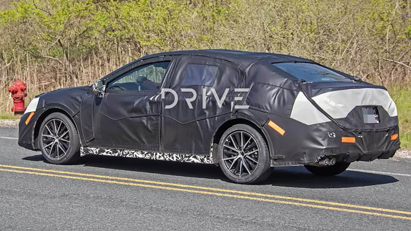 Toyota Camry 2024 Toyota Camry 2024 อาจปรับโฉมอีกรอบด้วยหน้าใหม่สไตล์ Hammerhead Shark