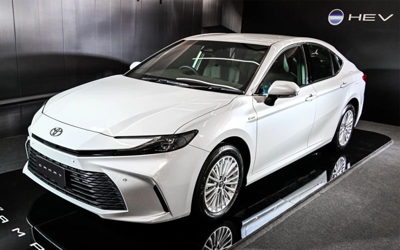 Toyota Camry 2025 Toyota Camry 2025 ไฮบริดล้วน ราคาเริ่ม 1,455,000 บาท