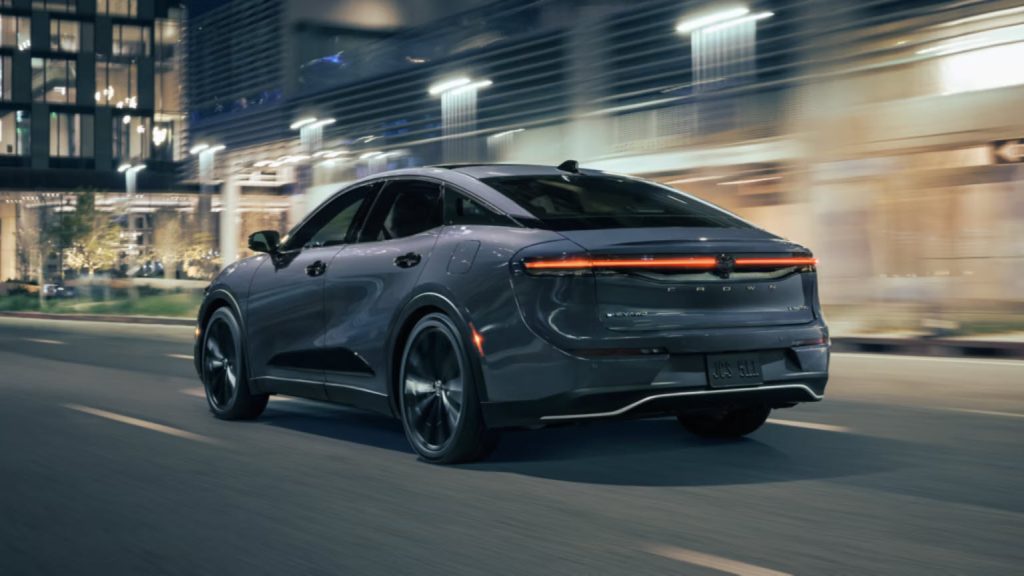 Toyota Crown 2025 ความหรูหราผสานเทคโนโลยีล้ำสมัย Toyota Crown 2025 ความหรูหราผสานเทคโนโลยีล้ำสมัย