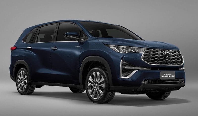 Toyota Innova Zenix 2023 | ยางรถยนต์ ราคาอัปเดต 2026 ครบทุกยี่ห้อ รวมยาง Ev | Autotirechecking Toyota Innova Zenix 2023 รถ 7 ที่นั่ง ที่น่าจับตาในงบไม่ถึง 1.5 ล้านบาท