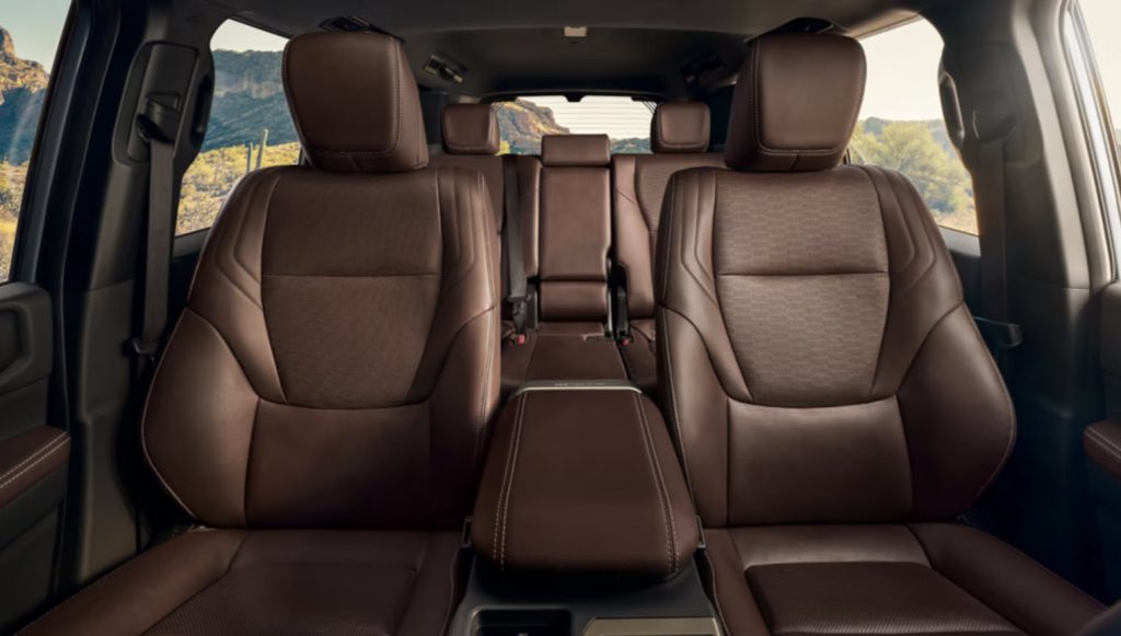 Toyota Land Cruiser 250 คืนชีพรถสายลุยที่หรูขึ้นและไฮเทคขึ้น