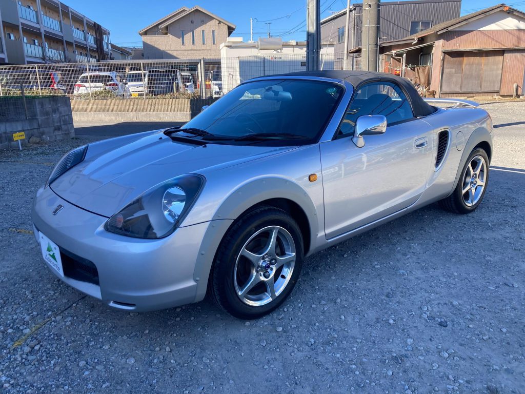 Toyota MR S สปอร์ตเปิดประทุนขับหลัง เสน่ห์ที่ยังตราตรึง