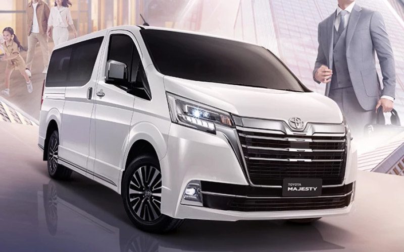 Toyota Majesty 2024 Toyota Majesty 2024 ใหม่ กับเบาะที่หรูน้อยลง ราคาเริ่ม 1,989,000 บาท