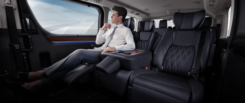 Toyota Majesty 2025 สเปค ราคา และตารางผ่อน Toyota Majesty 2025 สเปค ราคา และตารางผ่อน