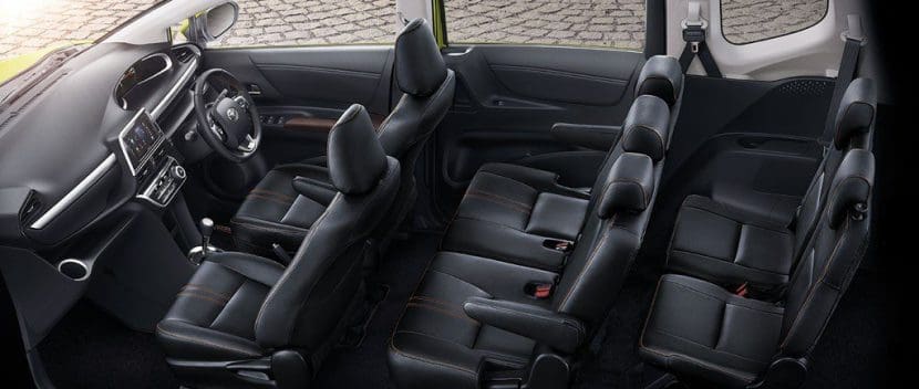 Toyota Sienta มือสอง ปี 2025 รถครอบครัว 7 ที่นั่ง ฟังก์ชันแน่น