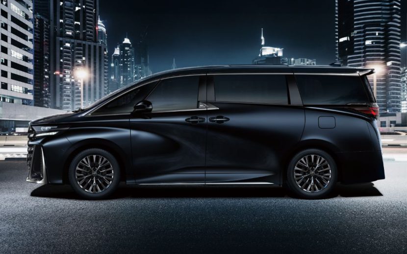 Toyota Vellfire 2025 ราคา สเปค และเทคโนโลยีฟีเจอร์