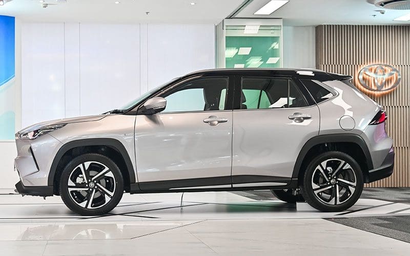 Toyota Yaris Cross 2023 | ยางรถยนต์ ราคาอัปเดต 2026 ครบทุกยี่ห้อ รวมยาง Ev | Autotirechecking Toyota Yaris Cross 2026 ราคา ตารางผ่อน รีวิวสเปค ไฮบริด