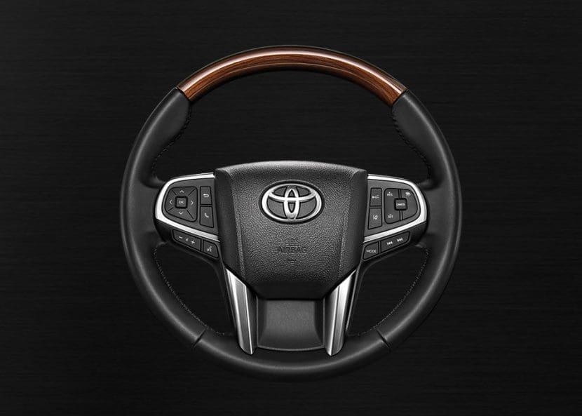 Toyota Majesty 2019 ราคา ตารางผ่อน สเปค และโปรโมชั่น