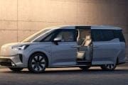 Volvo EM90