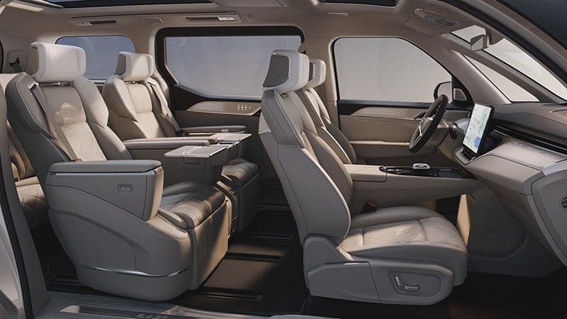 Volvo Em90 | ยางรถยนต์ ราคาอัปเดต 2026 ครบทุกยี่ห้อ รวมยาง Ev | Autotirechecking Volvo EM90 รถ MPV ไฟฟ้าหรูที่ราคาแพงกว่าคู่แฝดเกือบครึ่ง