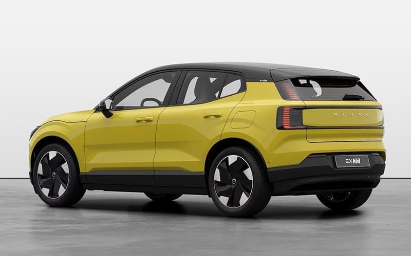 Volvo Ex30 2023 | ยางรถยนต์ ราคาอัปเดต 2026 ครบทุกยี่ห้อ รวมยาง Ev | Autotirechecking Volvo EX30 2023 รถ SUV ไฟฟ้าพรีเมียมรุ่นเล็ก ราคาเริ่ม 1,590,000 บาท