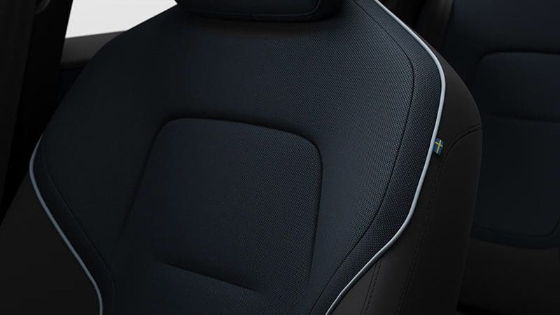 Volvo Ex30 2023 | ยางรถยนต์ ราคาอัปเดต 2026 ครบทุกยี่ห้อ รวมยาง Ev | Autotirechecking Volvo EX30 2023 รถ SUV ไฟฟ้าพรีเมียมรุ่นเล็ก ราคาเริ่ม 1,590,000 บาท