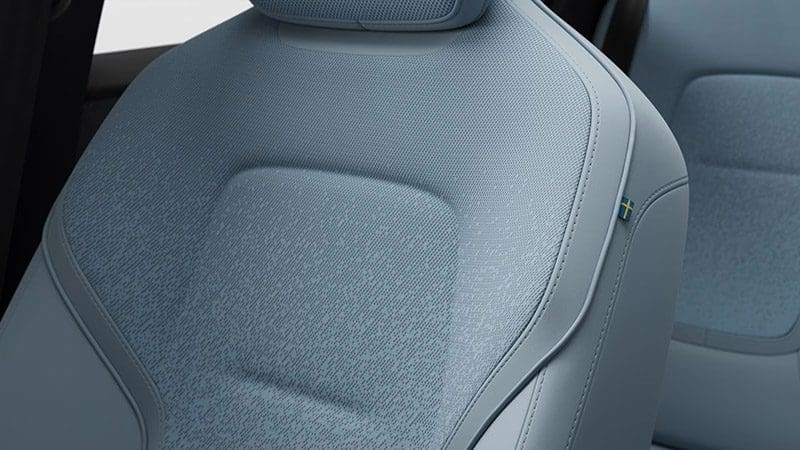 Volvo Ex30 2023 | ยางรถยนต์ ราคาอัปเดต 2026 ครบทุกยี่ห้อ รวมยาง Ev | Autotirechecking Volvo EX30 2023 รถ SUV ไฟฟ้าพรีเมียมรุ่นเล็ก ราคาเริ่ม 1,590,000 บาท