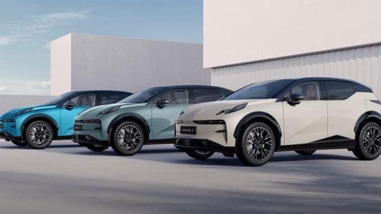 Zeekr X 20261 | ยางรถยนต์ ราคาอัปเดต 2026 ครบทุกยี่ห้อ รวมยาง Ev | Autotirechecking Three modern electric SUVs parked side by side in blue, teal, and beige against a light, minimalist backdrop.