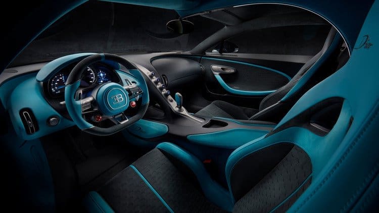Bugatti Divo เบากว่าเก่า ก็เร็วกว่าเดิม