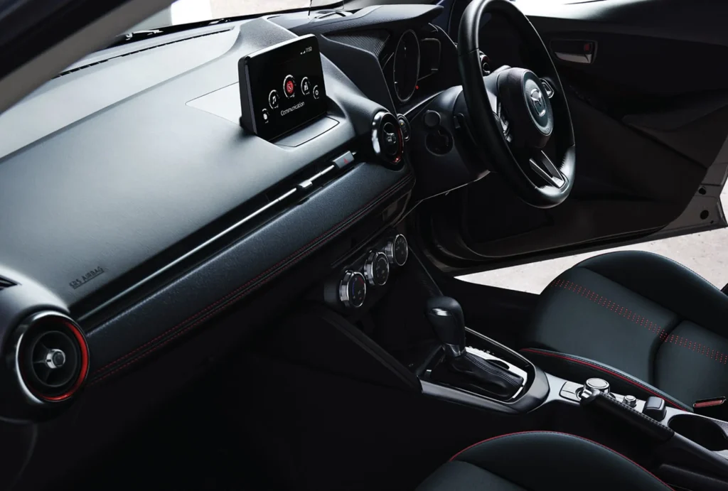 Mazda 2 2025 ราคา สเปคทุกรุ่นย่อย และเทคโนโลยีฟีเจอร์ | ยางรถยนต์ ราคาอัปเดต 2026 ครบทุกยี่ห้อ รวมยาง Ev | Autotirechecking Mazda 2 2025 ราคา สเปคทุกรุ่นย่อย และเทคโนโลยีฟีเจอร์