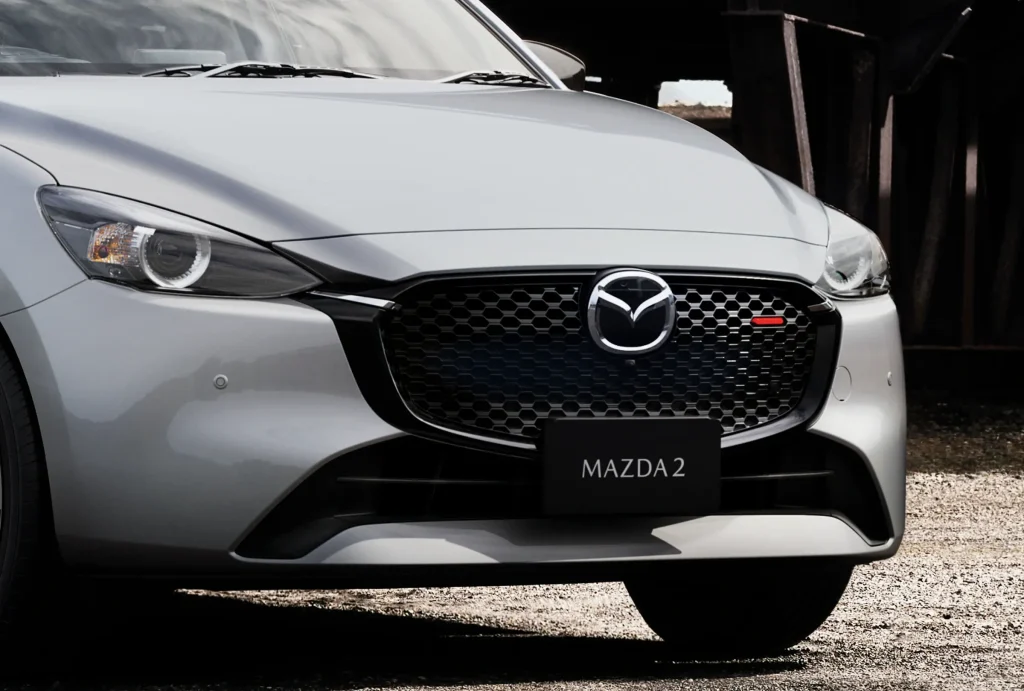 Mazda 2 2025 ราคา สเปคทุกรุ่นย่อย และเทคโนโลยีฟีเจอร์ | ยางรถยนต์ ราคาอัปเดต 2026 ครบทุกยี่ห้อ รวมยาง Ev | Autotirechecking Mazda 2 2025 ราคา สเปคทุกรุ่นย่อย และเทคโนโลยีฟีเจอร์