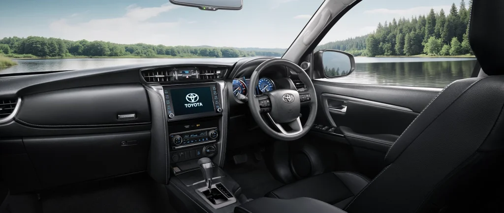 Toyota Fortuner 2025 ราคา ตารางผ่อน และสเปกใหม่ล่าสุด | ยางรถยนต์ ราคาอัปเดต 2026 ครบทุกยี่ห้อ รวมยาง Ev | Autotirechecking Toyota Fortuner 2025 ราคา ตารางผ่อน และสเปกใหม่ล่าสุด