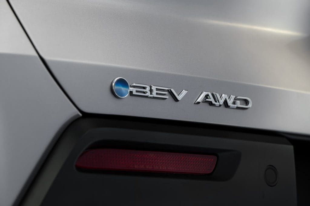 Toyota Highlander EV 2027 ราคา สเปก และระยะทางวิ่ง
