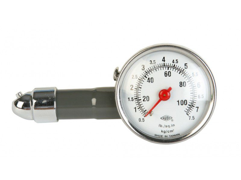 11 อันดับอุปกรณ์ฉุกเฉิน ที่ต้องมีในรถยนต์ 11 อันดับอุปกรณ์ฉุกเฉิน ที่ต้องมีในรถยนต์